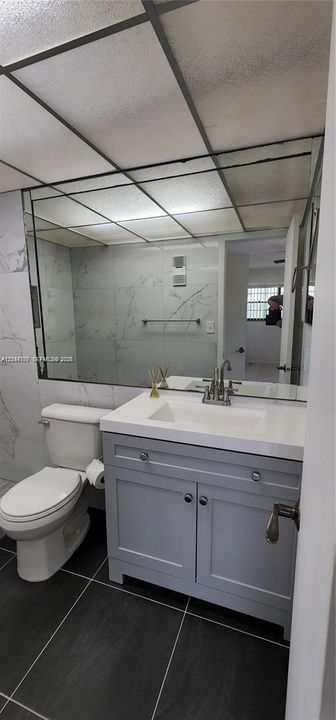 В аренду: $2,250 (2 спален, 2 ванн, 907 Квадратных фут)