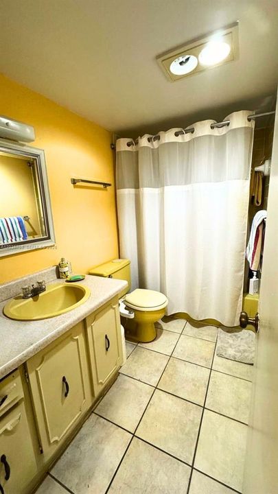 В аренду: $2,000 (2 спален, 2 ванн, 1144 Квадратных фут)