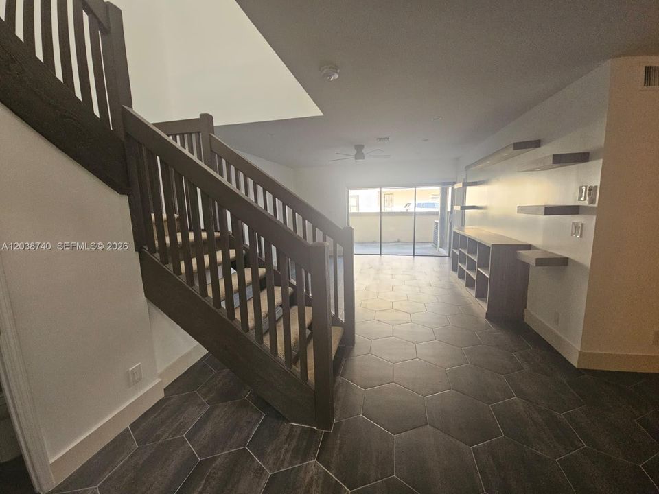 Недавно арендовано: $2,800 (3 спален, 2 ванн, 1600 Квадратных фут)