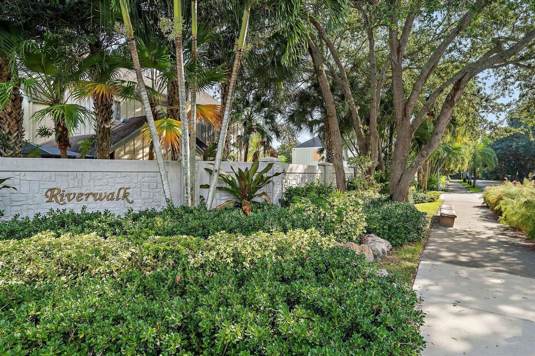 6343 Riverwalk #3