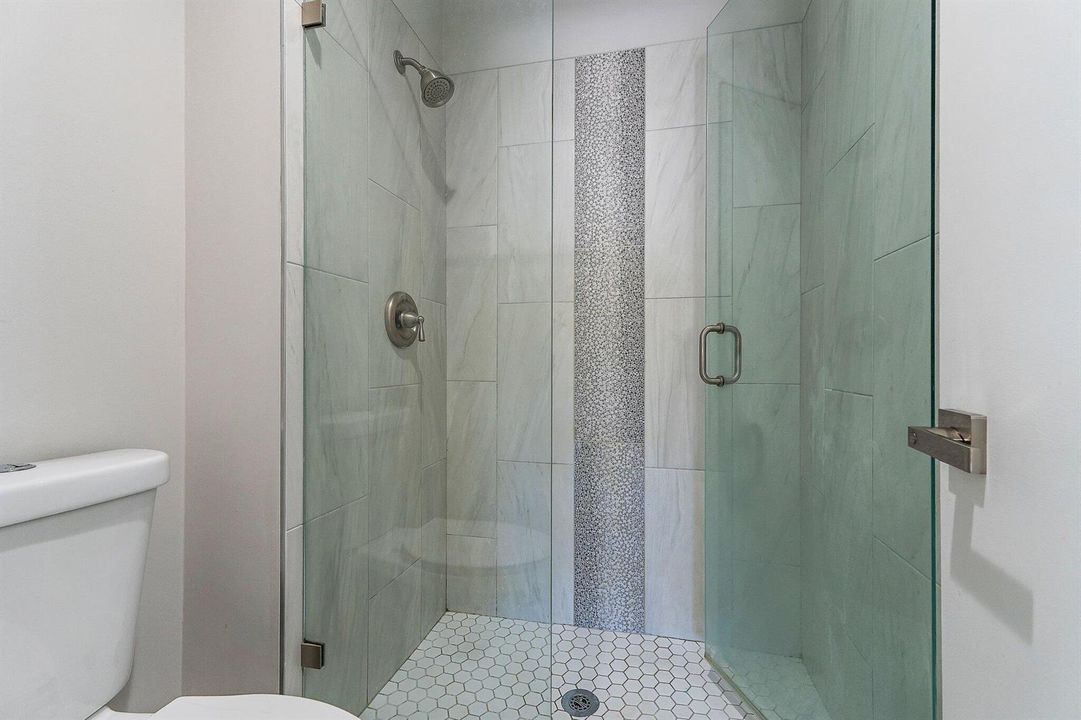 6343 Riverwalk #3