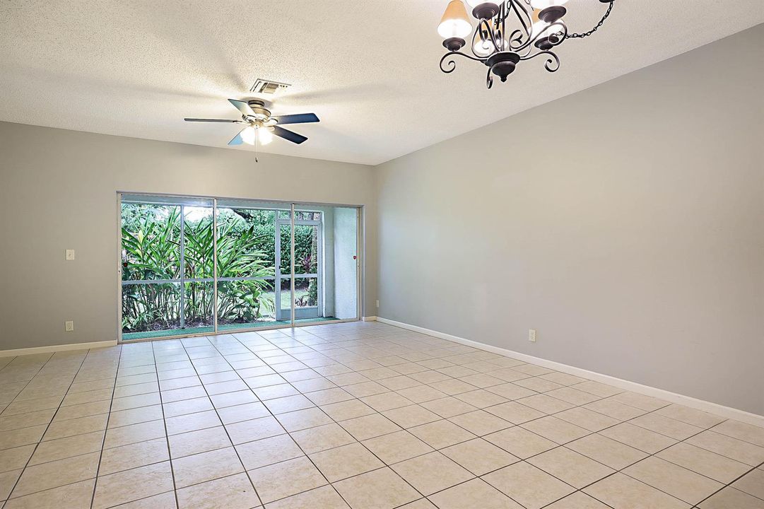 4827 Palmbrooke Circle -7