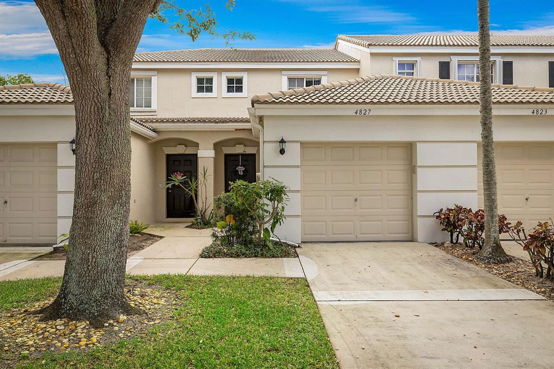 4827 Palmbrooke Circle -1