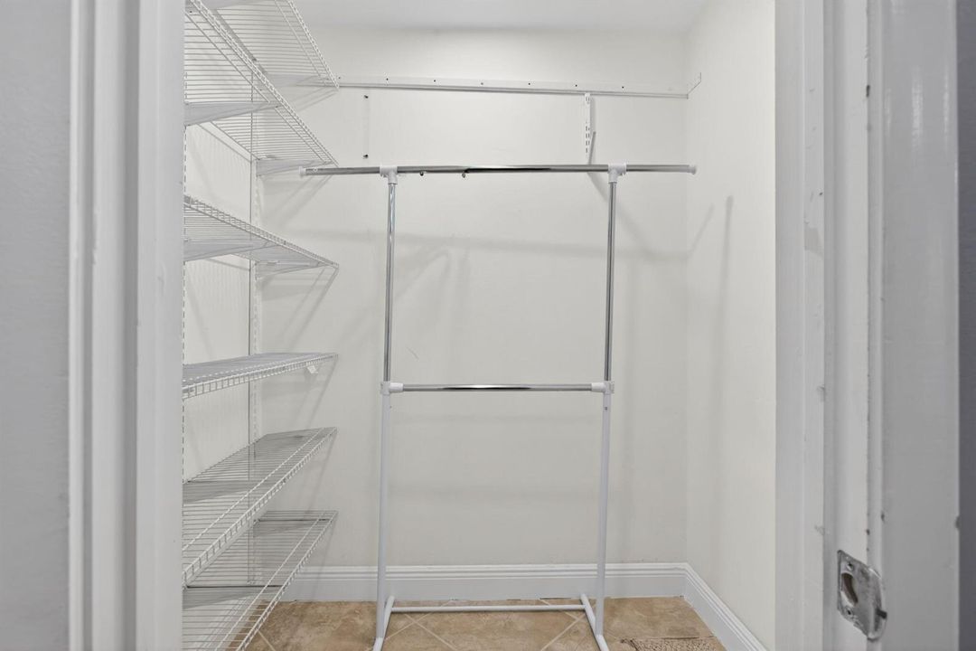 21-web-or-mls-2004-6383