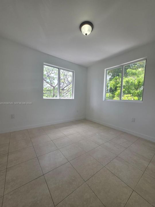 En Renta: $3,000 (3 camas, 2 baños, 1200 Pies cuadrados)