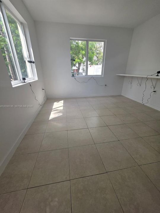 En Renta: $3,000 (3 camas, 2 baños, 1200 Pies cuadrados)