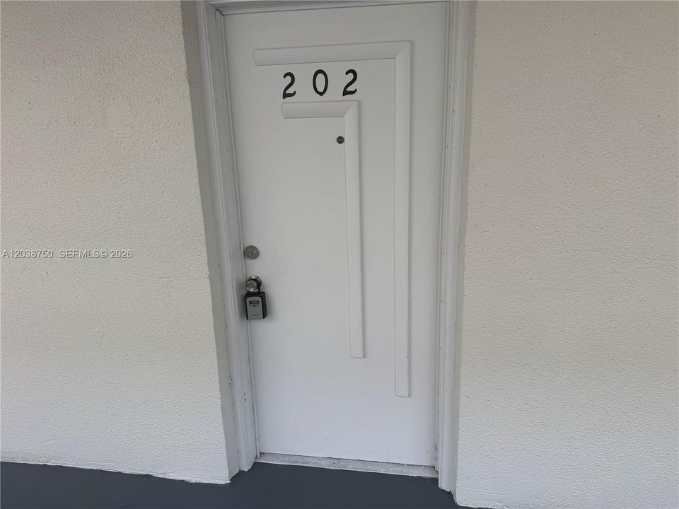 В аренду: $1,800 (2 спален, 2 ванн, 1252 Квадратных фут)