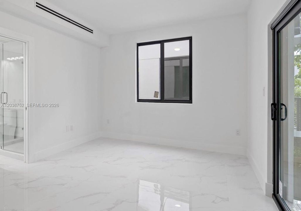 En Renta: $9,000 (3 camas, 2 baños, 1535 Pies cuadrados)