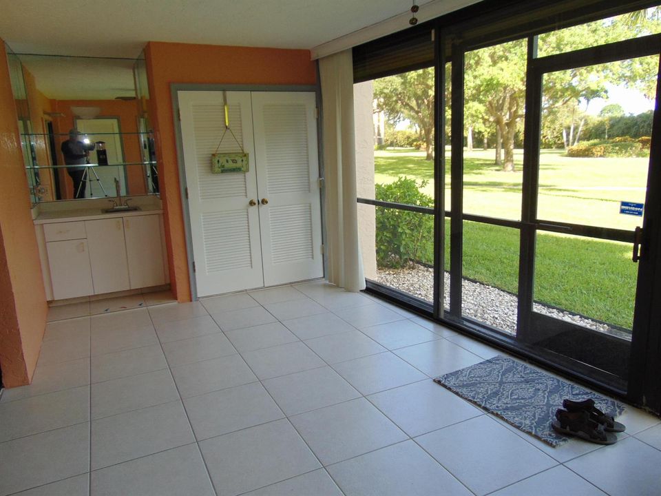 FLORIDA ROOM