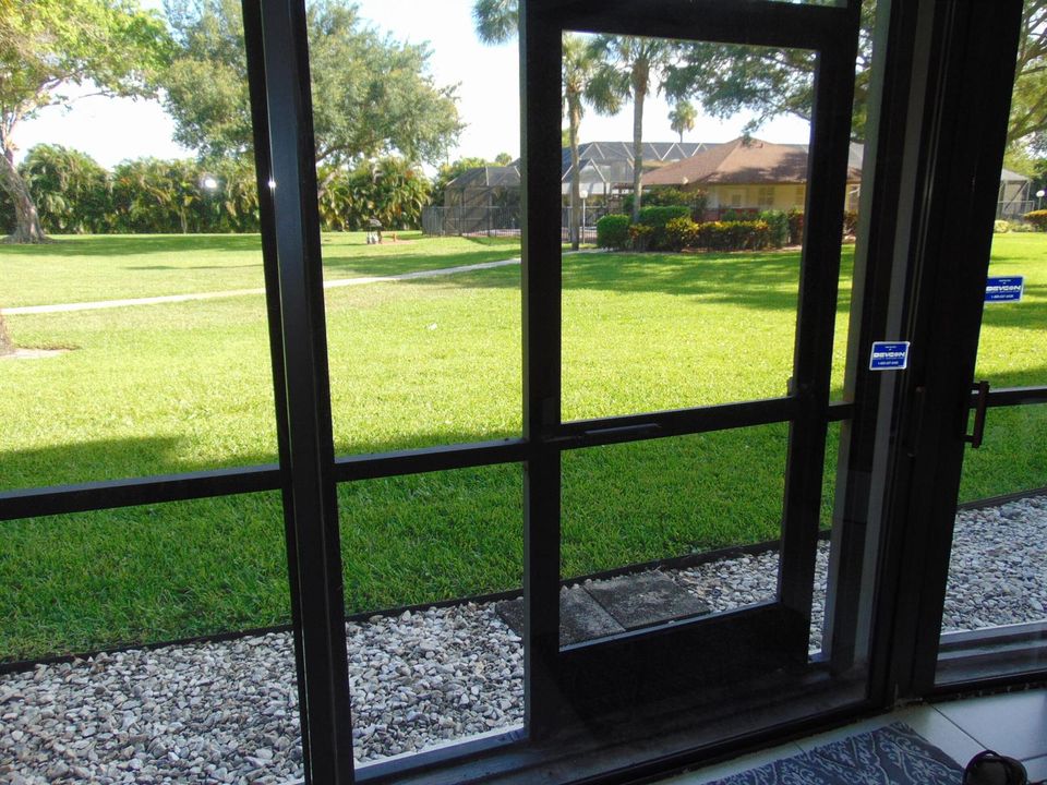 SCREEN DOOR TO BACK YARD