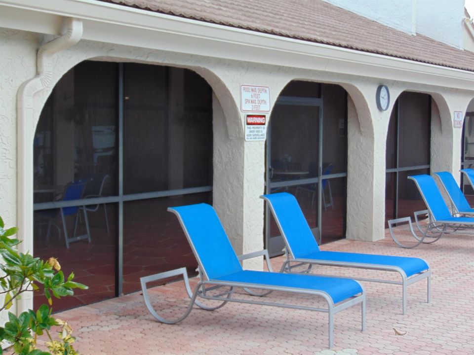 CLUBHOUSE PATIO