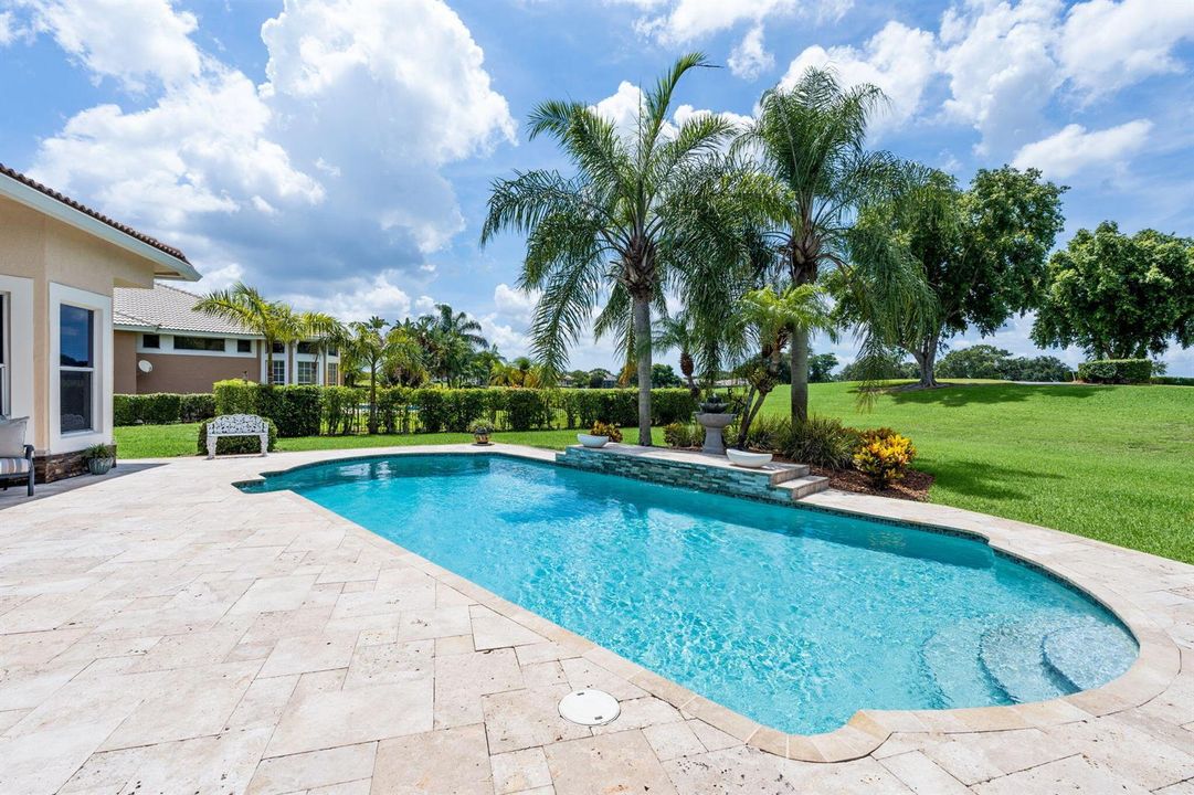 56-web-or-mls-A7408729
