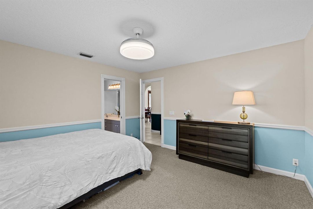 41-web-or-mls-A7408750