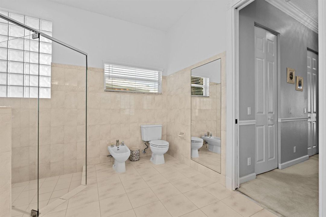 35-web-or-mls-A7408819