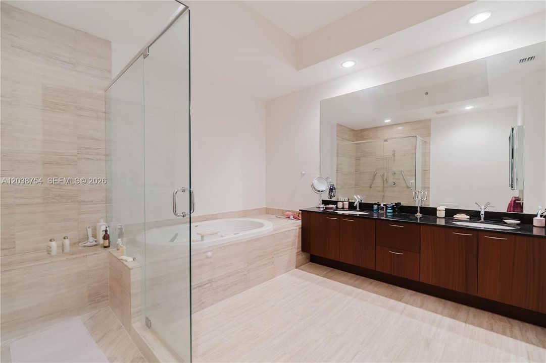 En Venta: $1,849,000 (2 camas, 3 baños, 0 Pies cuadrados)