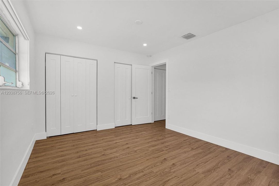 En Renta: $5,500 (4 camas, 3 baños, 1749 Pies cuadrados)