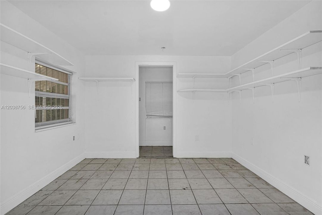 En Renta: $5,500 (4 camas, 3 baños, 1749 Pies cuadrados)