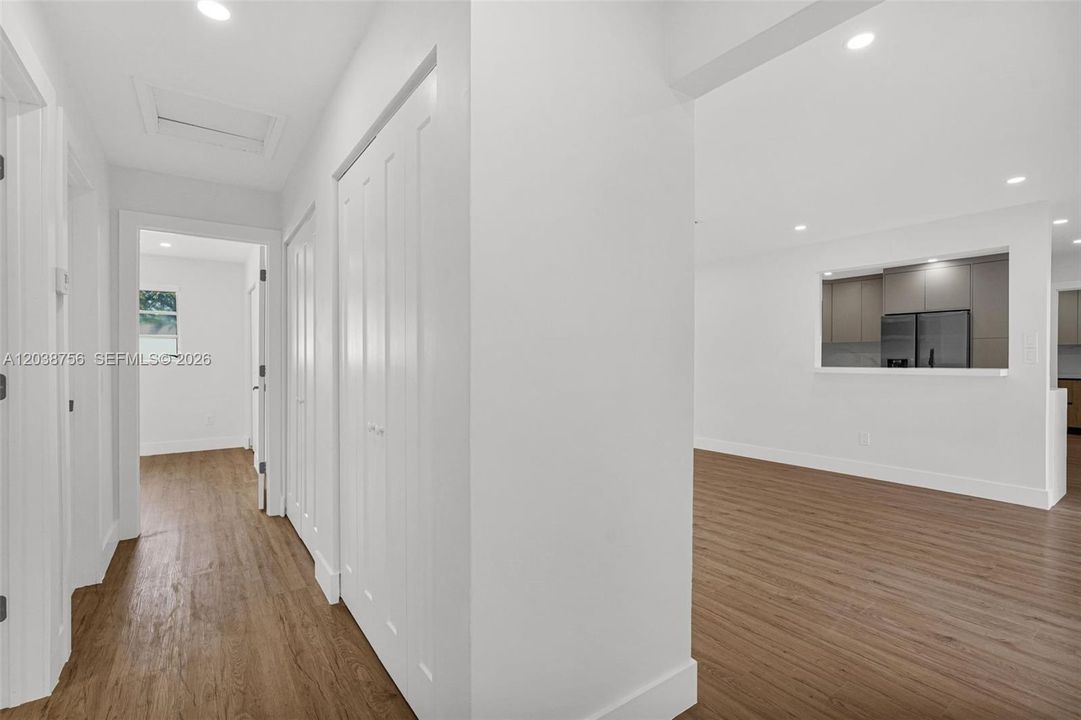 En Renta: $5,500 (4 camas, 3 baños, 1749 Pies cuadrados)