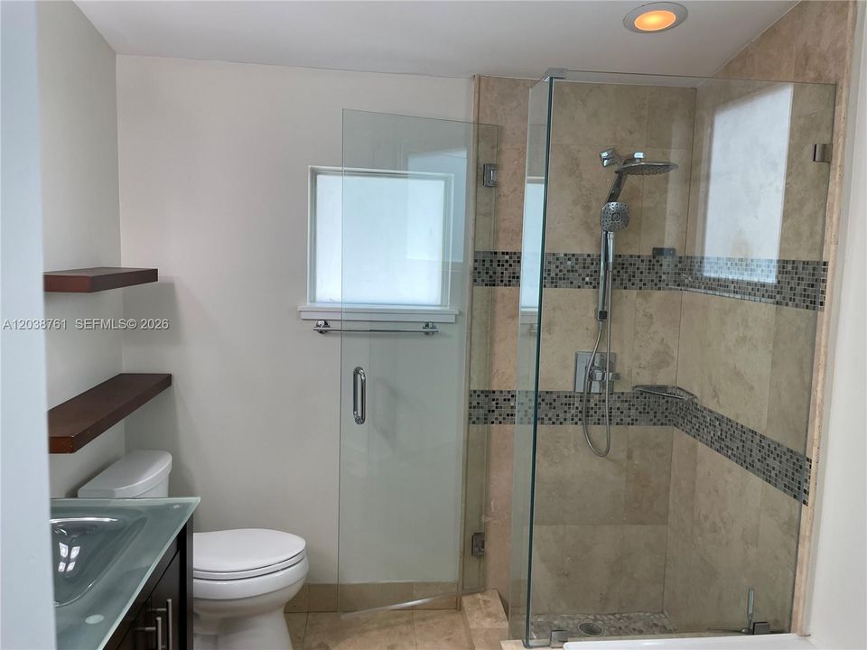 En Renta: $9,950 (3 camas, 2 baños, 1490 Pies cuadrados)