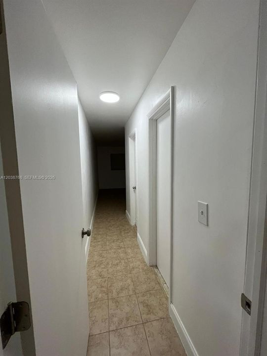 В аренду: $1,600 (1 спален, 1 ванн, 0 Квадратных фут)