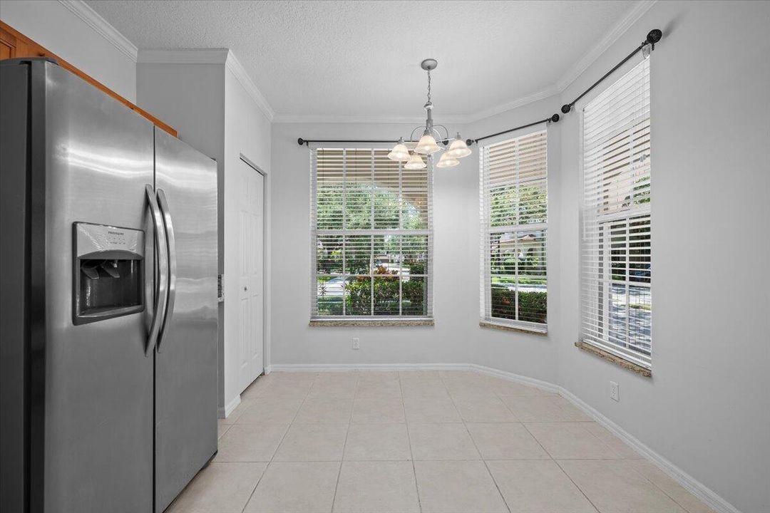 Open Kitchen