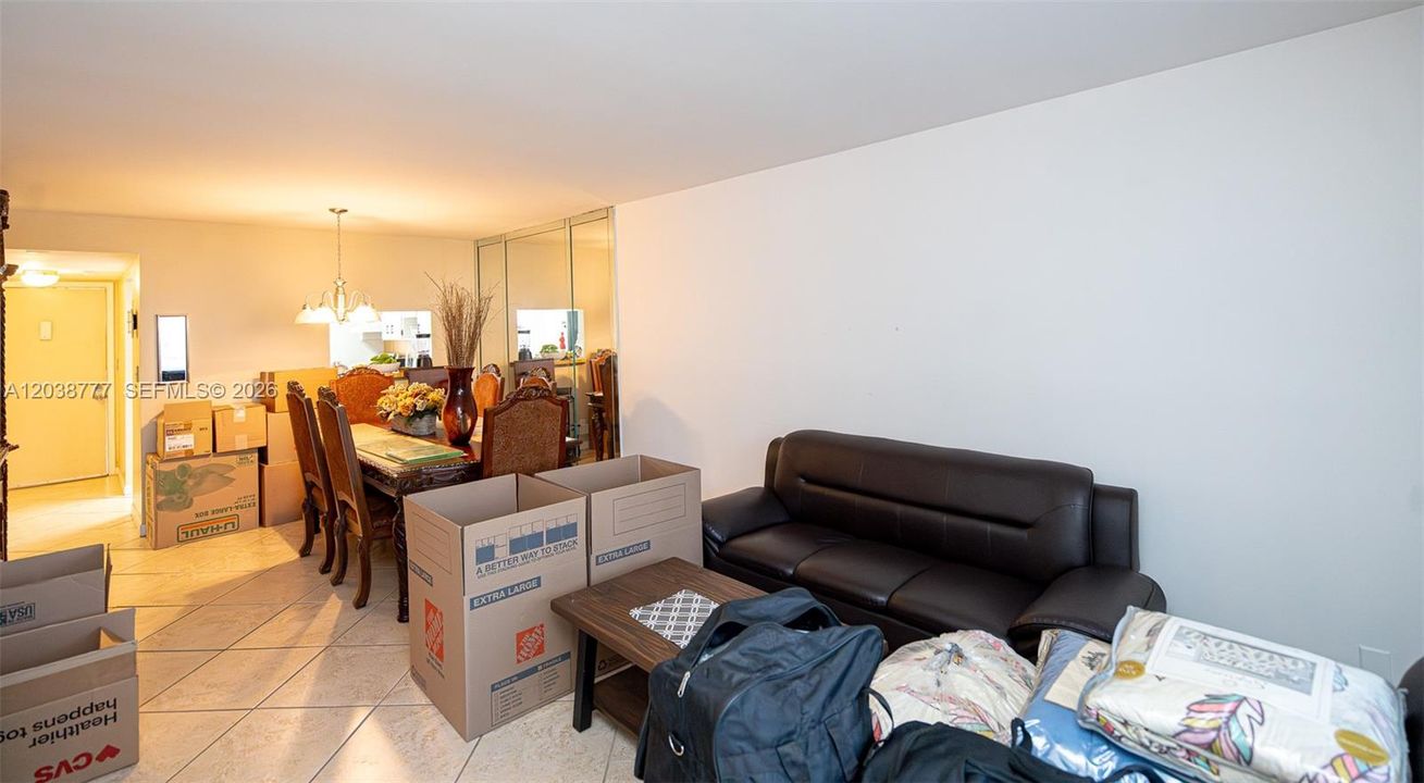 En Renta: $1,850 (2 camas, 2 baños, 904 Pies cuadrados)