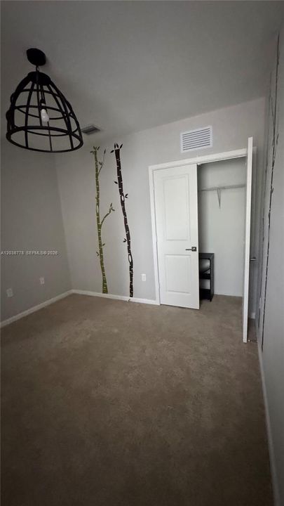For Sale: $350,000 (3 beds, 2 baths, 1628 Square Feet)