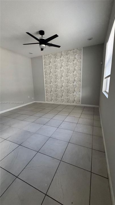 For Sale: $350,000 (3 beds, 2 baths, 1628 Square Feet)
