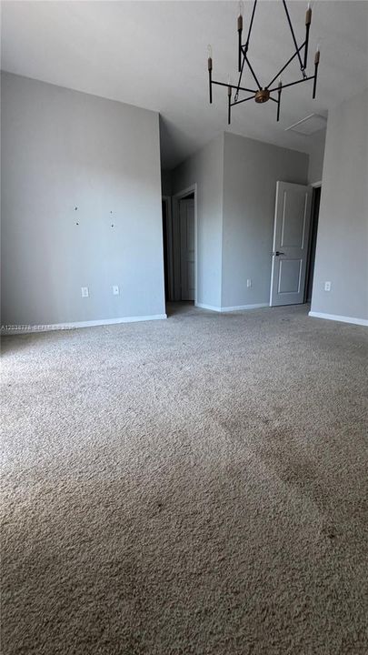 For Sale: $350,000 (3 beds, 2 baths, 1628 Square Feet)