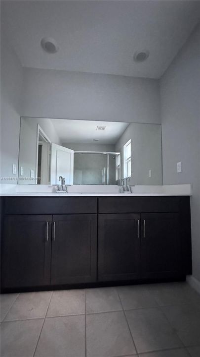 For Sale: $350,000 (3 beds, 2 baths, 1628 Square Feet)