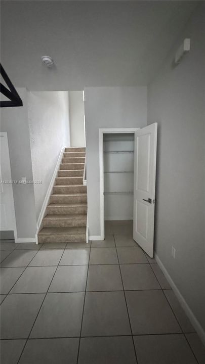 For Sale: $350,000 (3 beds, 2 baths, 1628 Square Feet)