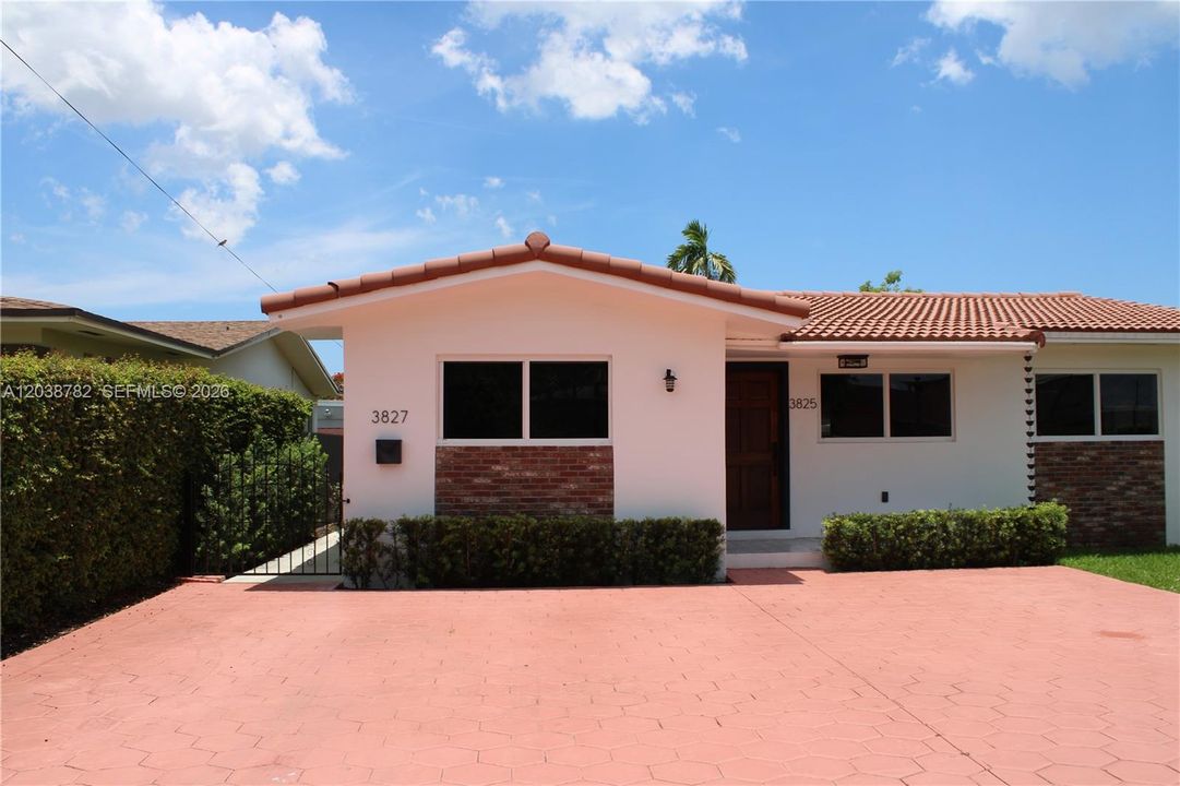 В аренду: $3,700 (3 спален, 2 ванн, 0 Квадратных фут)