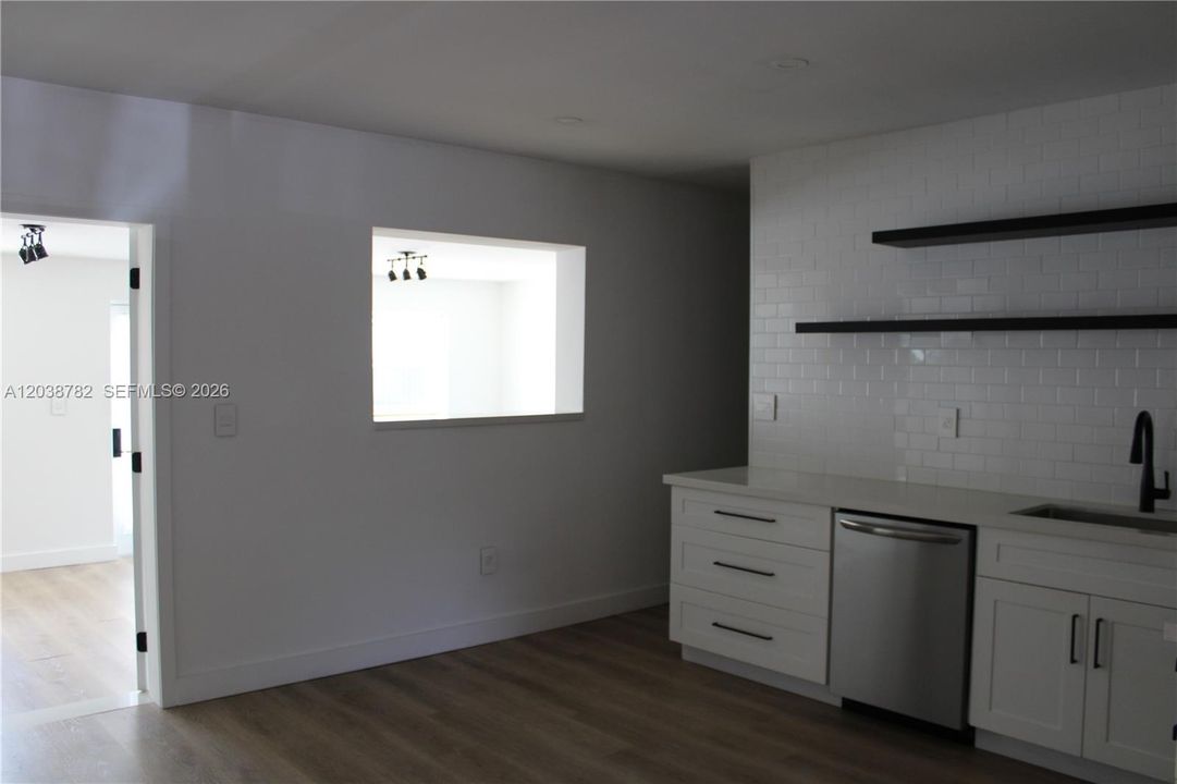 В аренду: $3,700 (3 спален, 2 ванн, 0 Квадратных фут)