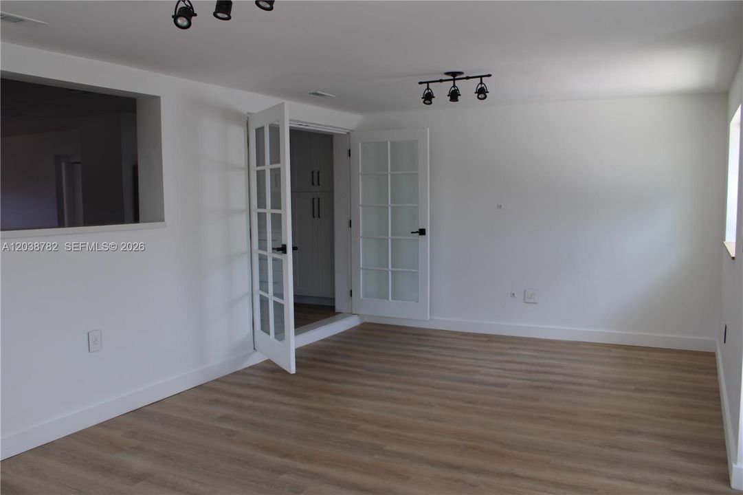 В аренду: $3,700 (3 спален, 2 ванн, 0 Квадратных фут)