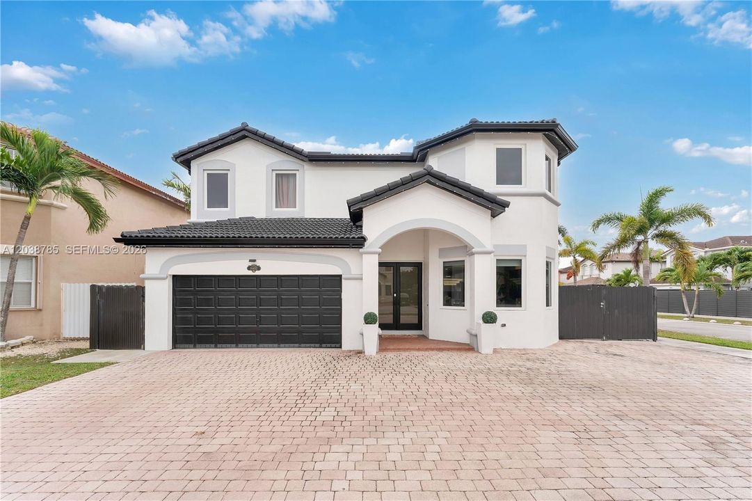 For Sale: $1,099,500 (4 beds, 4 baths, 2650 Square Feet)