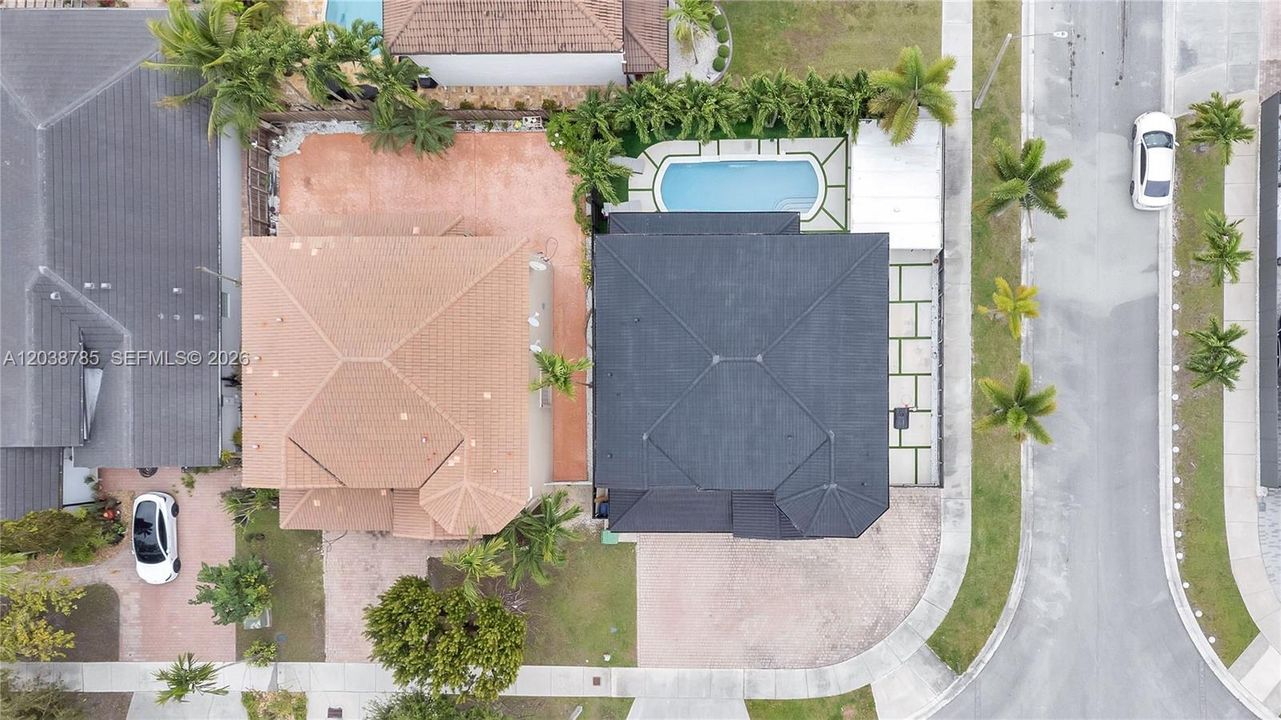 For Sale: $1,099,500 (4 beds, 4 baths, 2650 Square Feet)