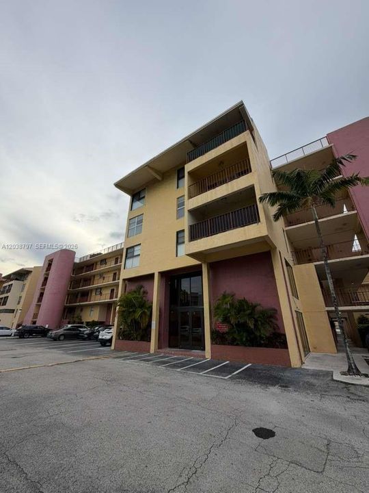 В аренду: $2,350 (2 спален, 2 ванн, 1194 Квадратных фут)