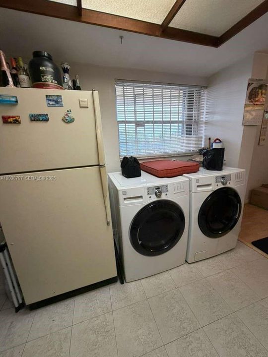 В аренду: $2,350 (2 спален, 2 ванн, 1194 Квадратных фут)