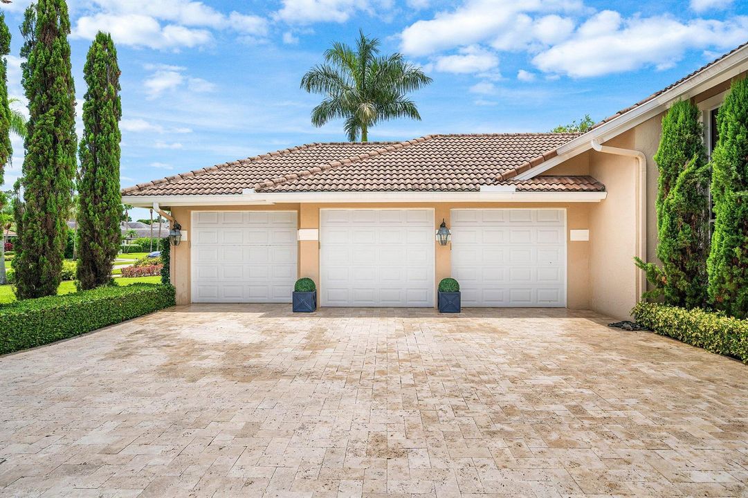 006-1697MayacooLakesBoulevard-WestPalmBe