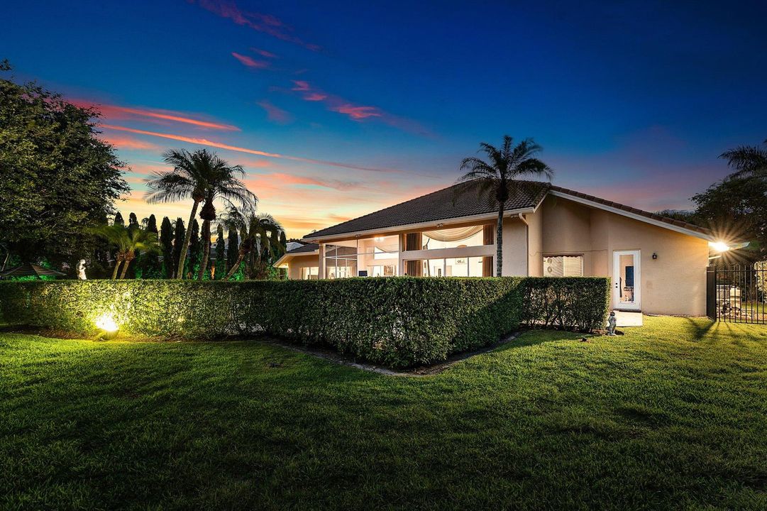 092-1697MayacooLakesBoulevard-WestPalmBe