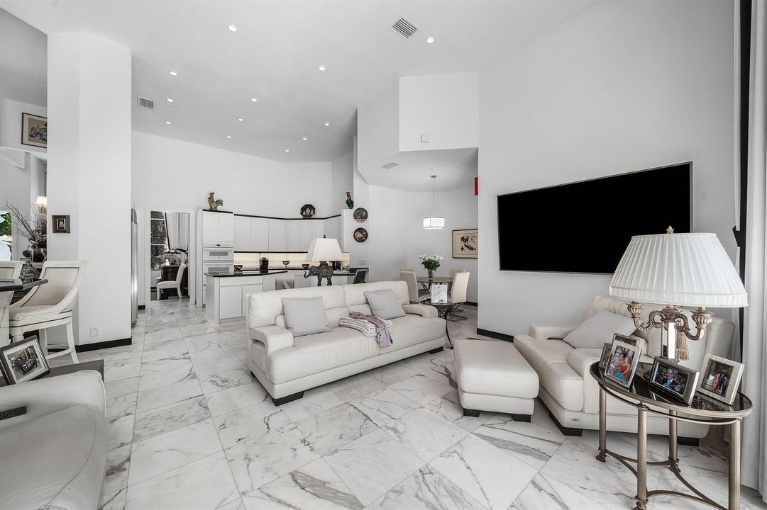 018-1697MayacooLakesBoulevard-WestPalmBe
