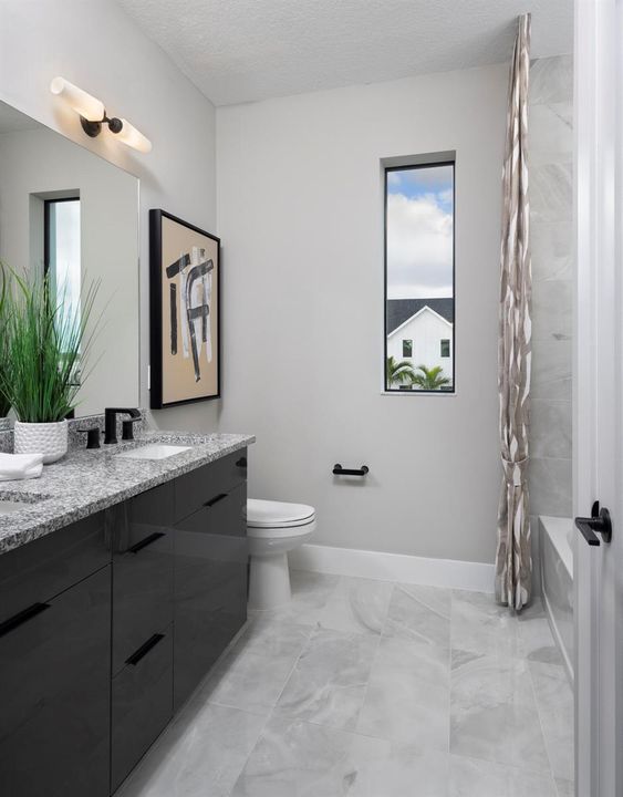 SCP Marguerite Bath 2-RHP