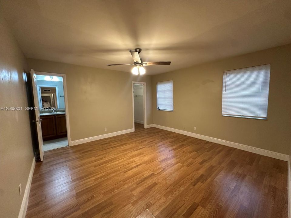 For Sale: $539,900 (3 beds, 2 baths, 1852 Square Feet)