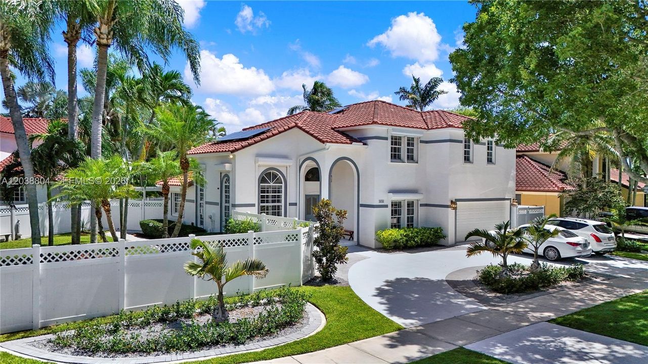 For Sale: $1,500,000 (4 beds, 3 baths, 2878 Square Feet)