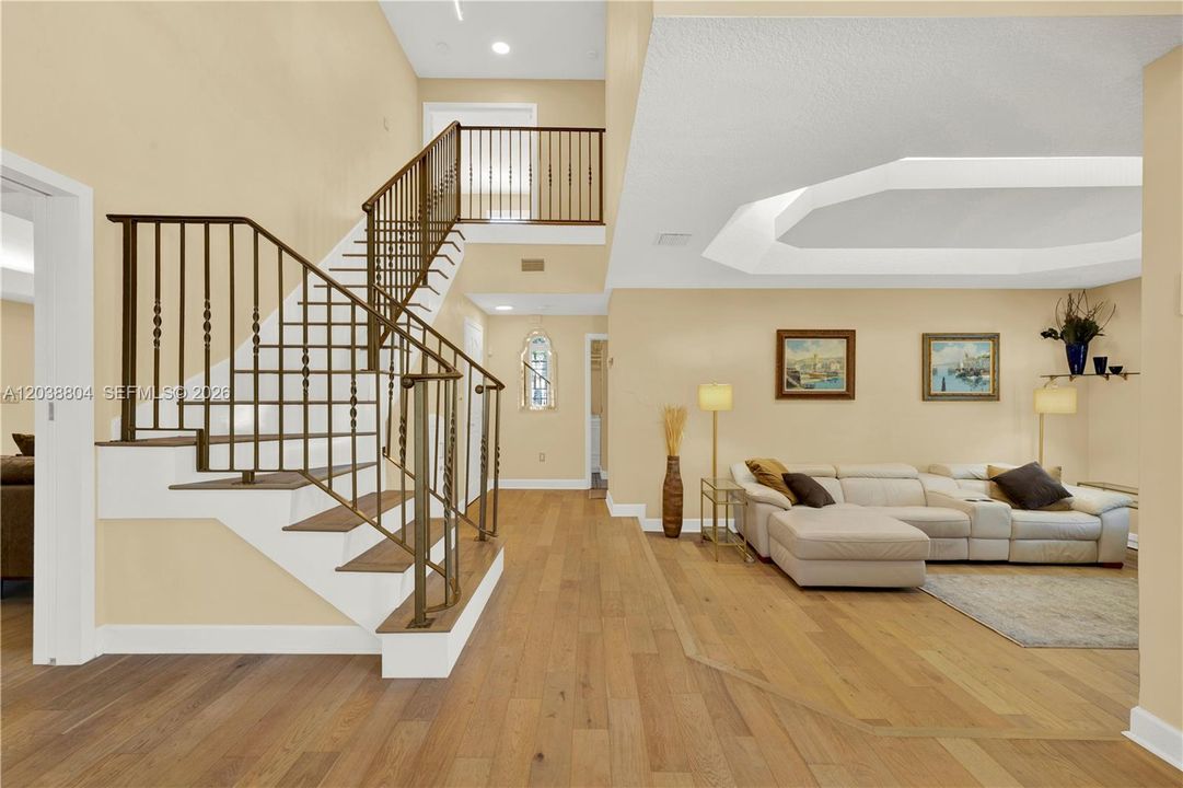 For Sale: $1,500,000 (4 beds, 3 baths, 2878 Square Feet)