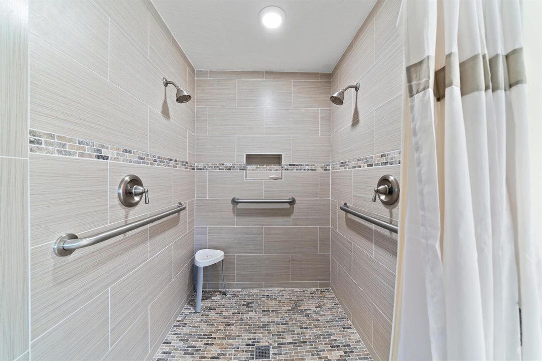 UNIT #1 SHOWER