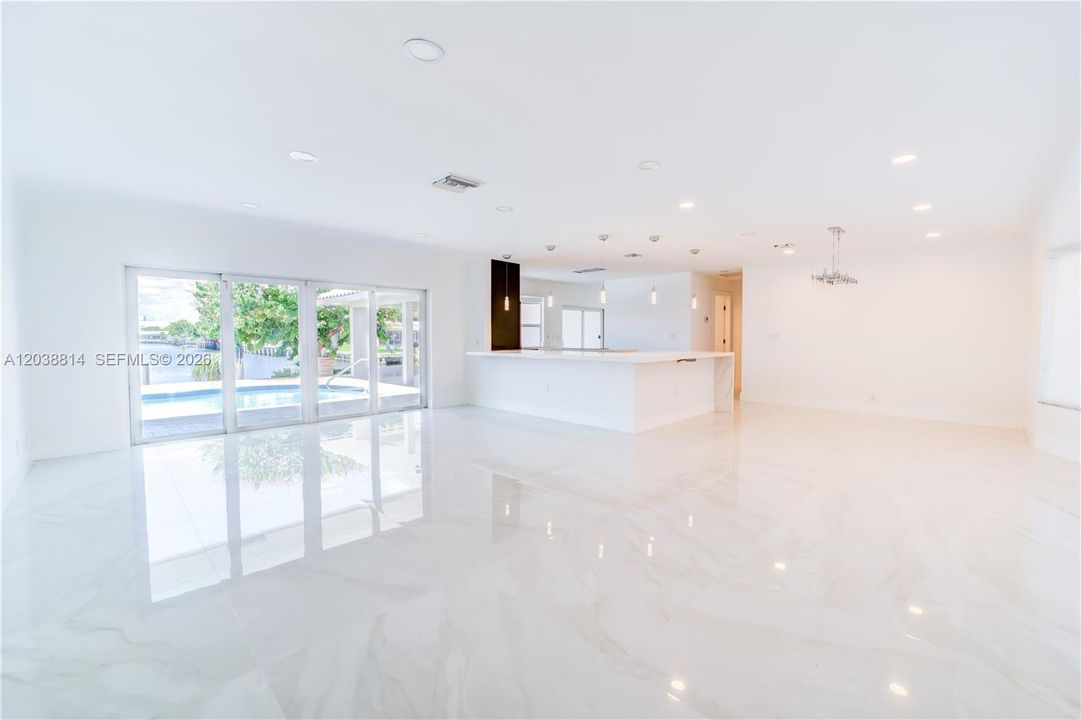 For Rent: $9,500 (3 beds, 2 baths, 2188 Square Feet)