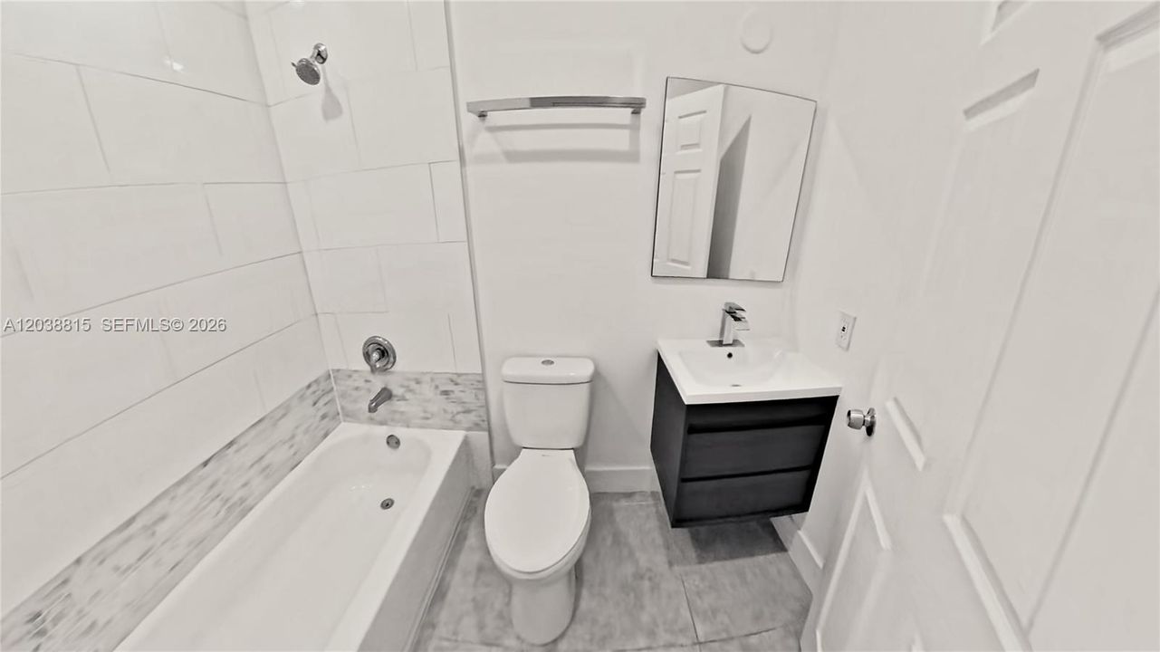 For Rent: $2,500 (3 beds, 2 baths, 1058 Square Feet)
