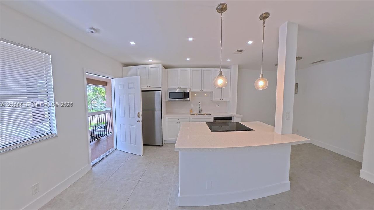 For Rent: $2,500 (3 beds, 2 baths, 1058 Square Feet)