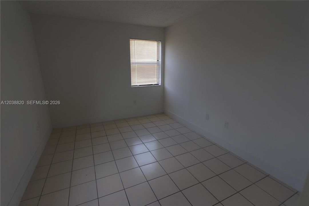 В аренду: $1,800 (1 спален, 1 ванн, 600 Квадратных фут)